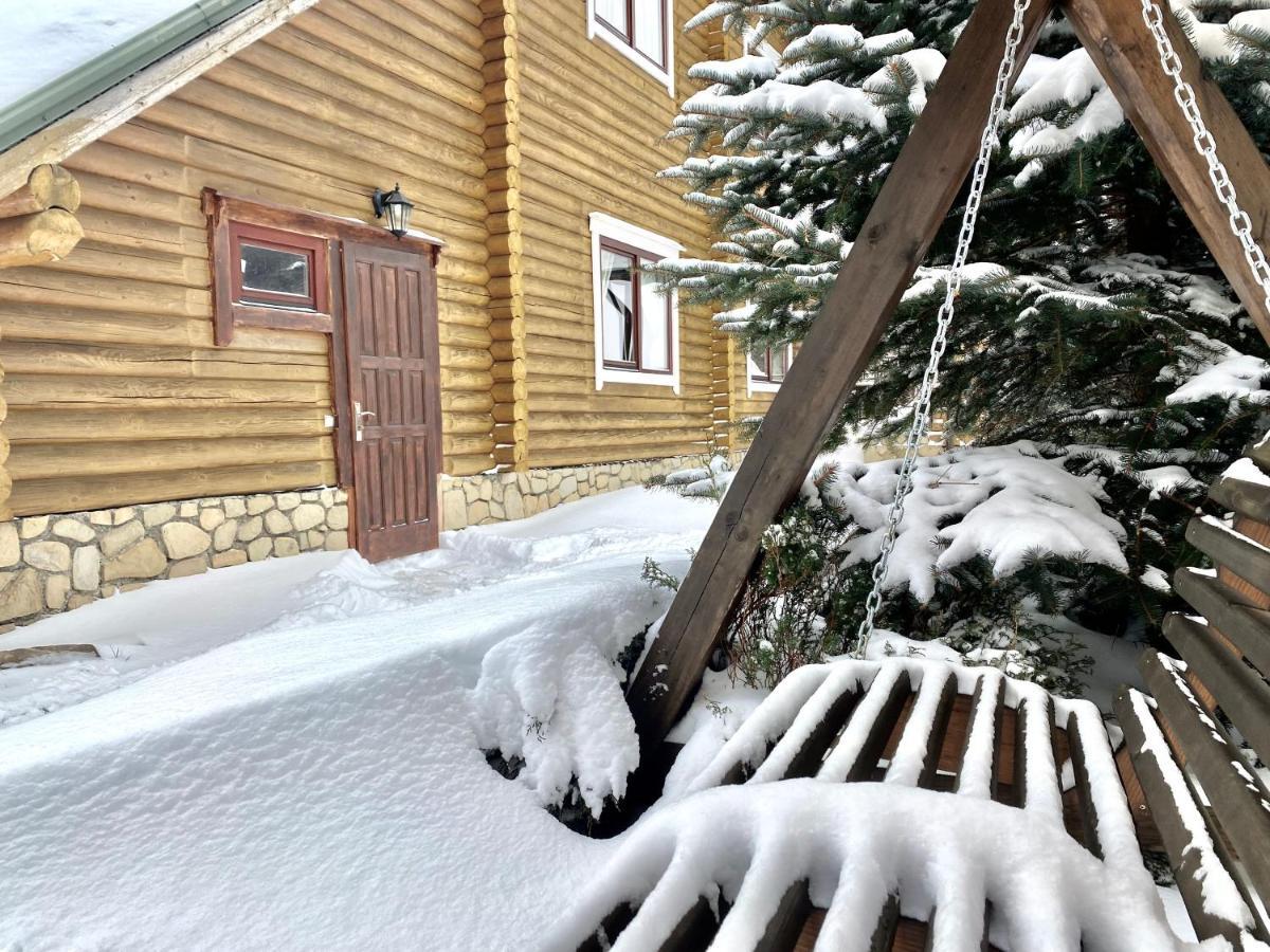 Chalet Four Seasons Villa Tatariv Exterior photo